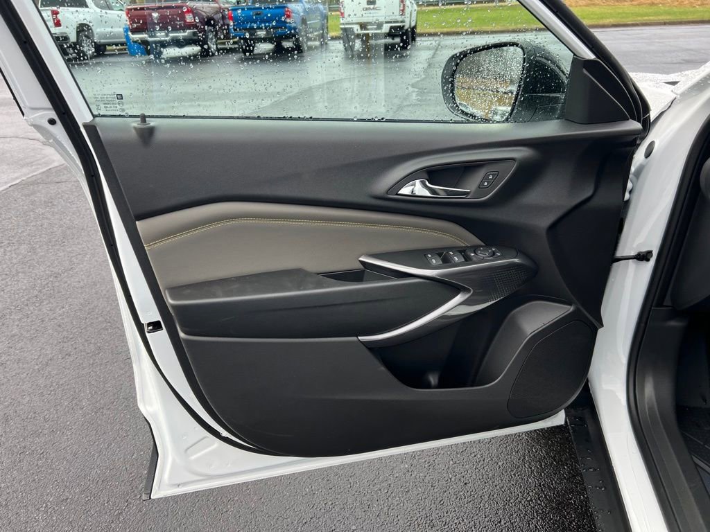 New 2026 Chevrolet Trax ACTIV w/ Driver Confidence Package image 13