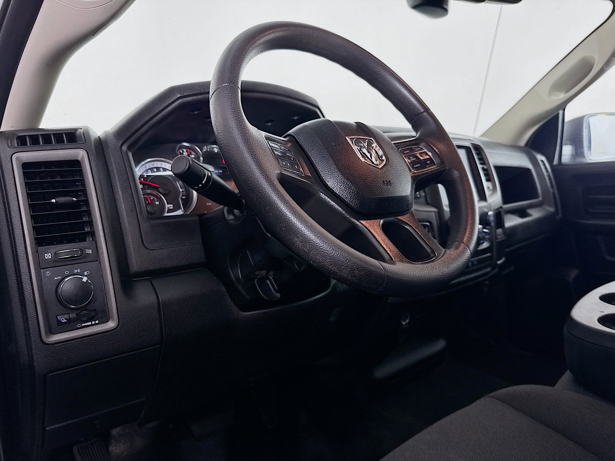 Used 2022 RAM 1500 Tradesman w/ Electronics Group RWD image 21