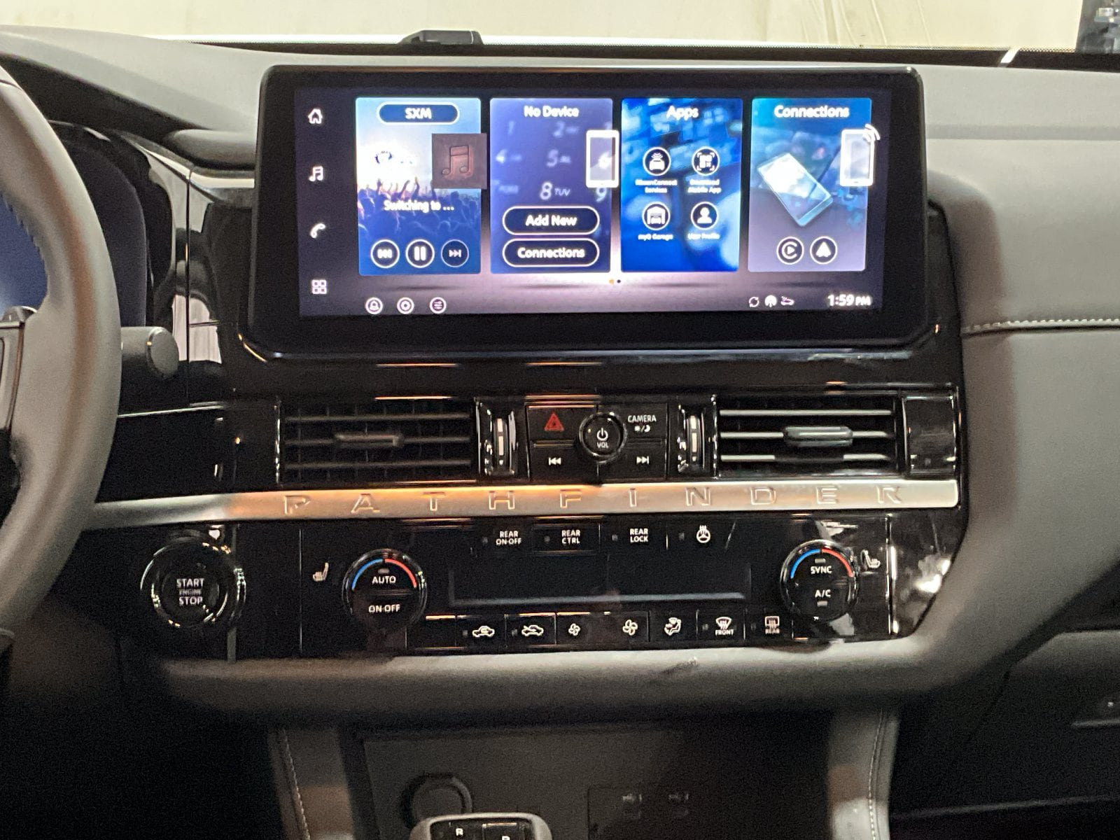 Used 2026 Nissan Pathfinder SL AWD/4WD image 8