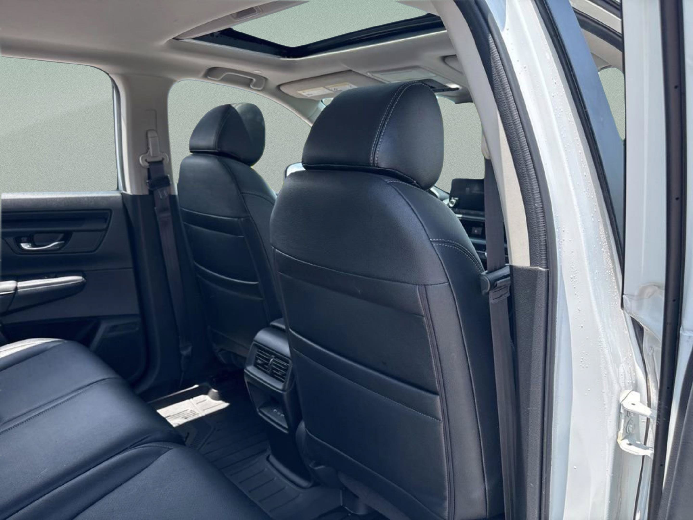 Used 2024 Honda CR-V EX image 26