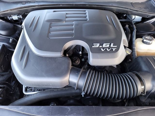 Used 2019 Chrysler 300 S image 20