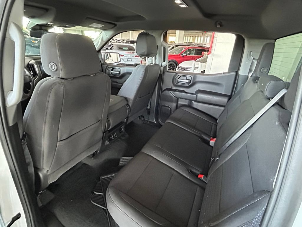 Used 2025 Chevrolet Silverado 1500 Custom w/ Turbomax Blackout Package AWD/4WD image 20
