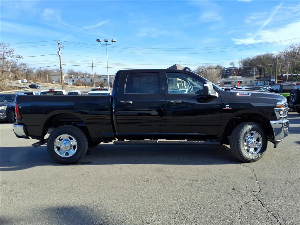 New 2026 RAM 2500 Tradesman AWD/4WD video 3