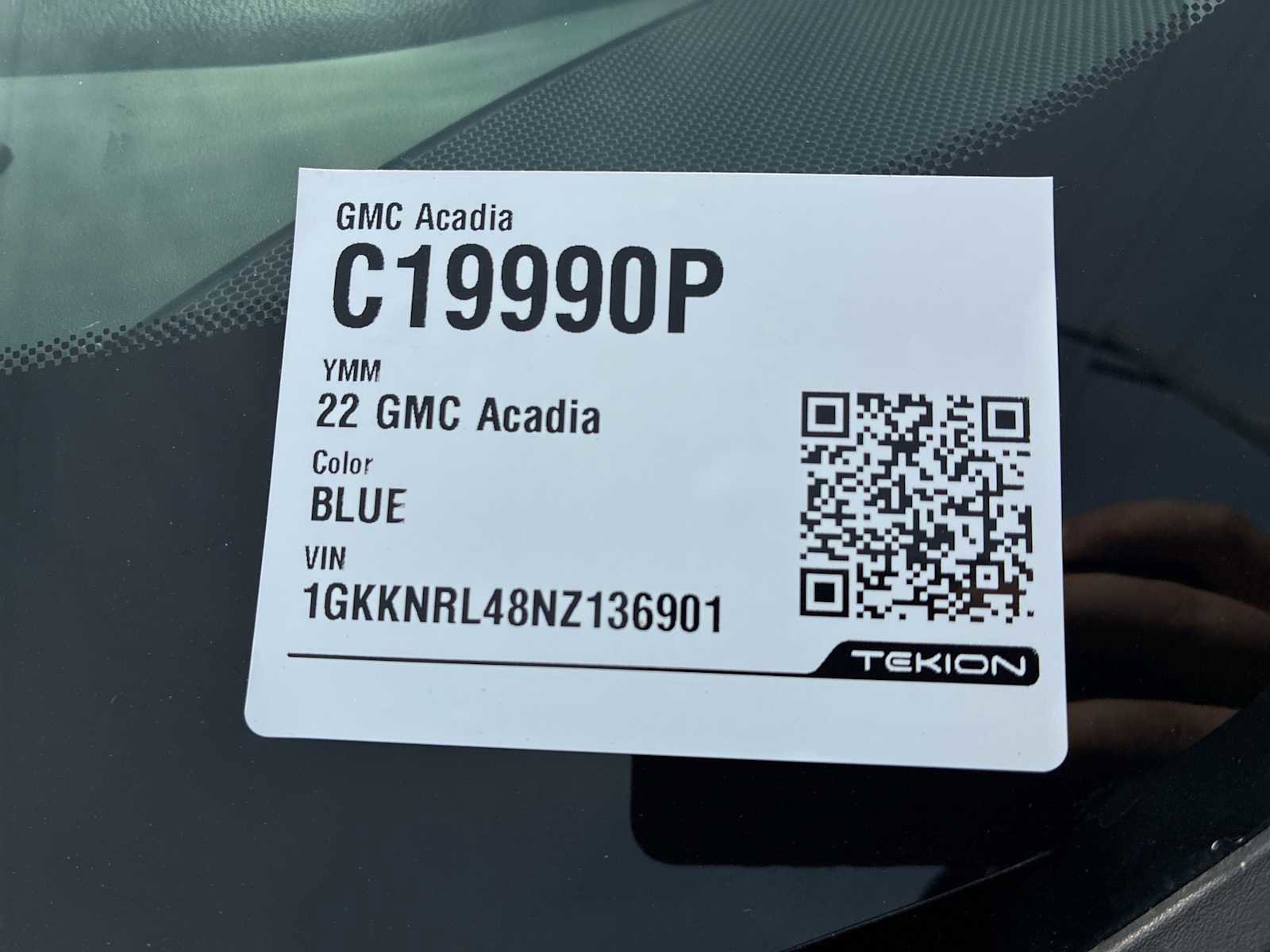 Certified 2022 GMC Acadia SLE w/ Driver Convenience Package image 33