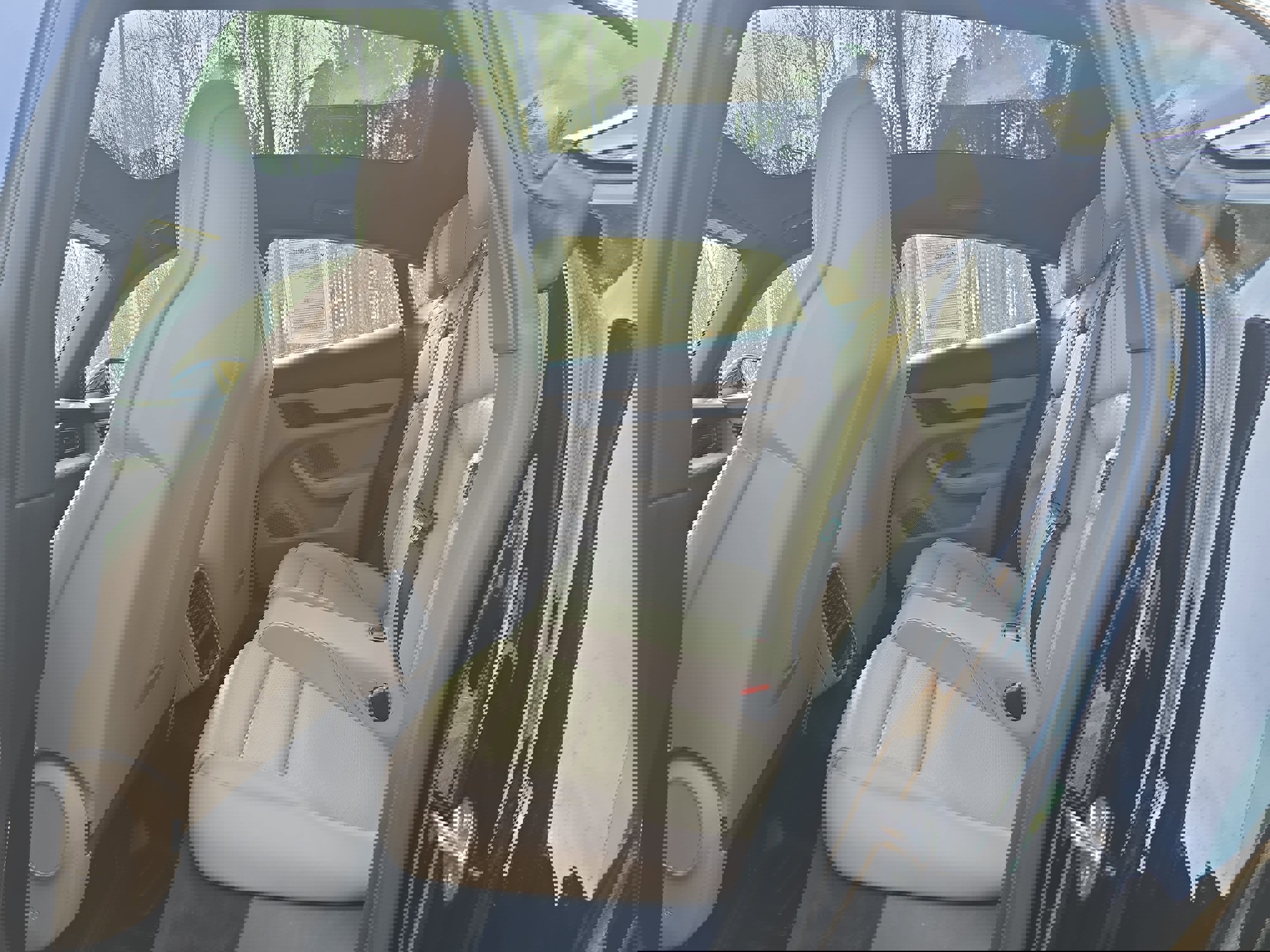 Used 2021 Porsche Taycan image 14