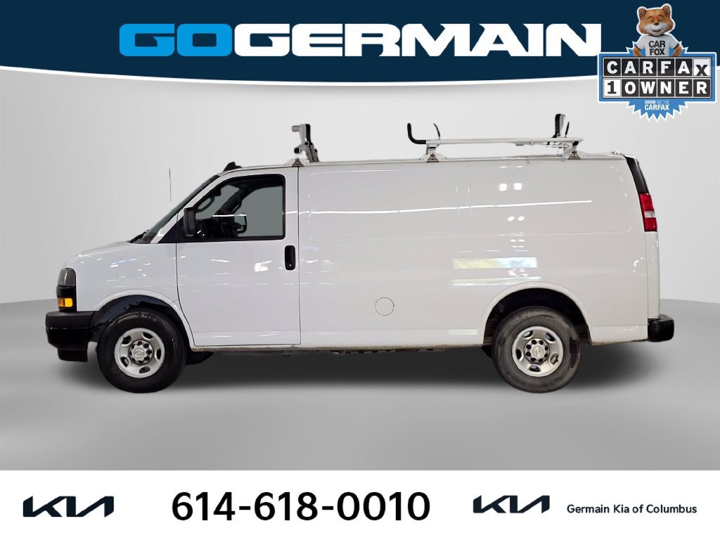 Used 2020 Chevrolet Express 3500 w/ Driver Convenience Package RWD image 11