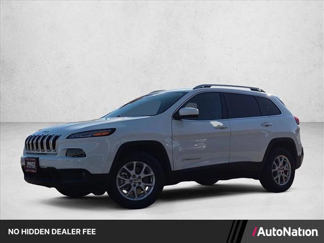 Used 2016 Jeep Cherokee Latitude w/ Cold Weather Group AWD/4WD image 1