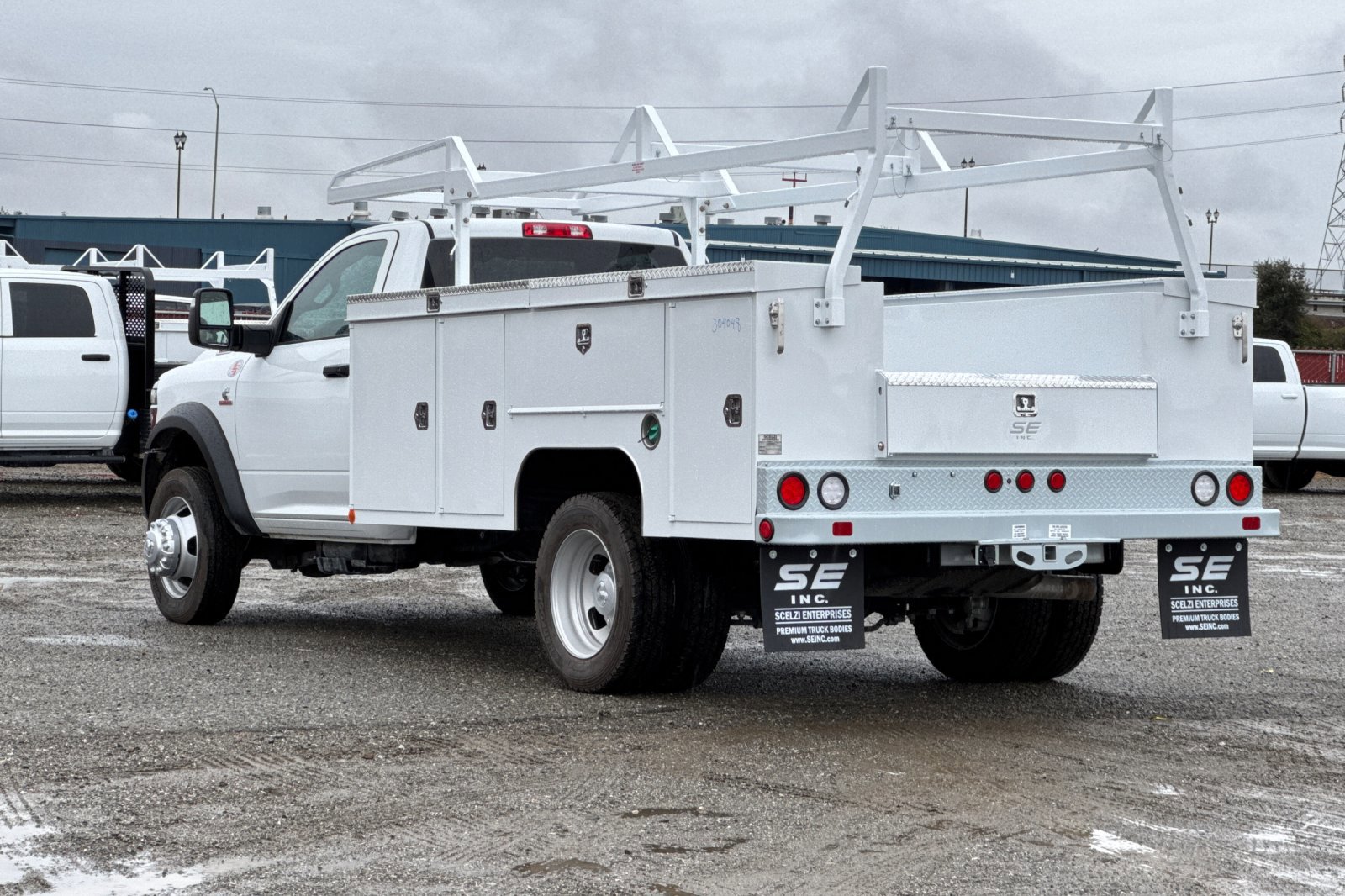 New 2026 RAM 5500 Tradesman w/ Chrome Appearance Group image 5