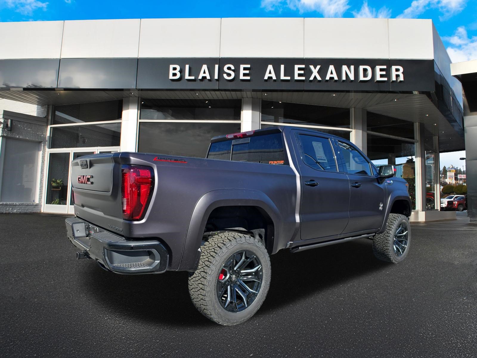 New 2026 GMC Sierra 1500 AT4 w/ AT4 Premium Package AWD/4WD image 3