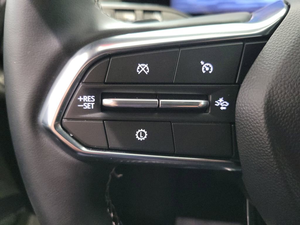 Used 2026 Chevrolet Traverse LT image 5