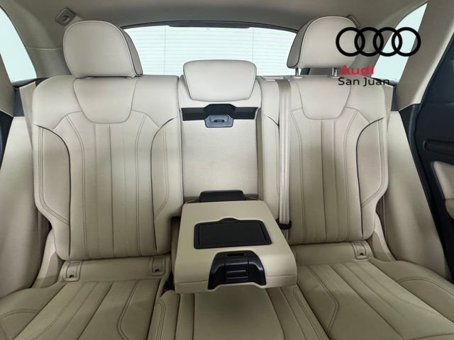 Used 2024 Audi Q5 2.0T Premium w/ Convenience Package AWD/4WD image 12