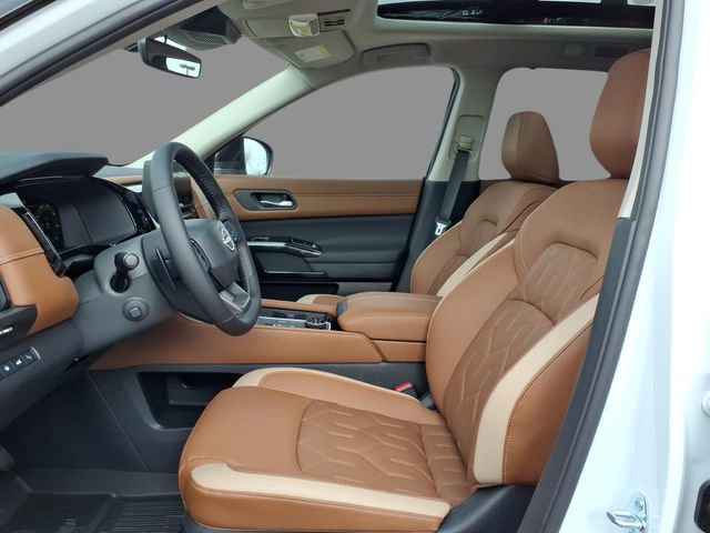 New 2026 Nissan Pathfinder Platinum image 20