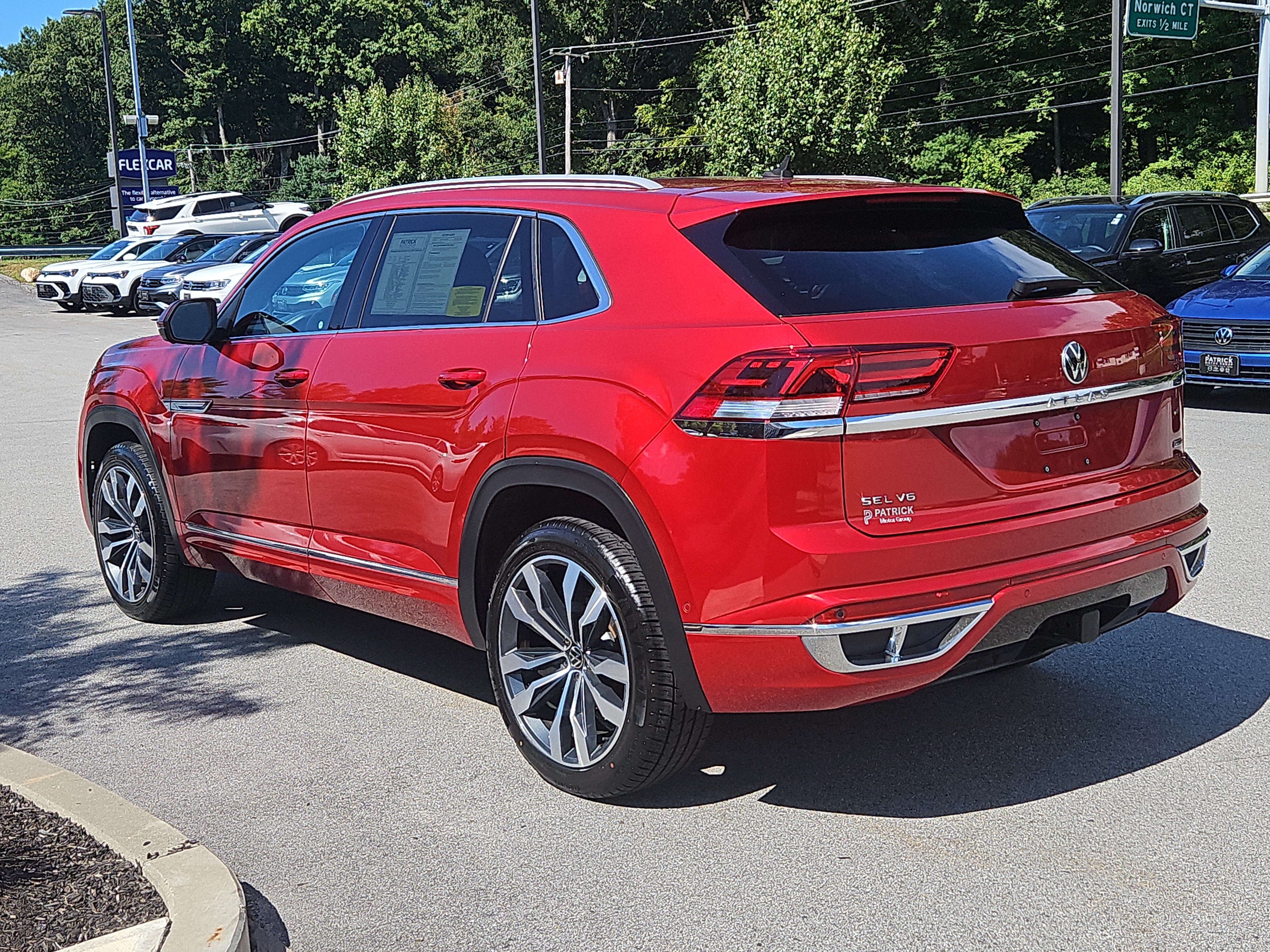 Used 2020 Volkswagen Atlas Cross Sport SEL Premium R-Line AWD/4WD image 29
