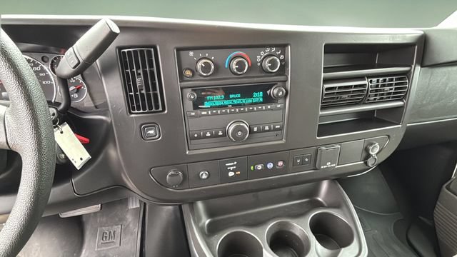 Used 2024 Chevrolet Express 3500 LT w/ LT Preferred Equipment Group RWD image 21