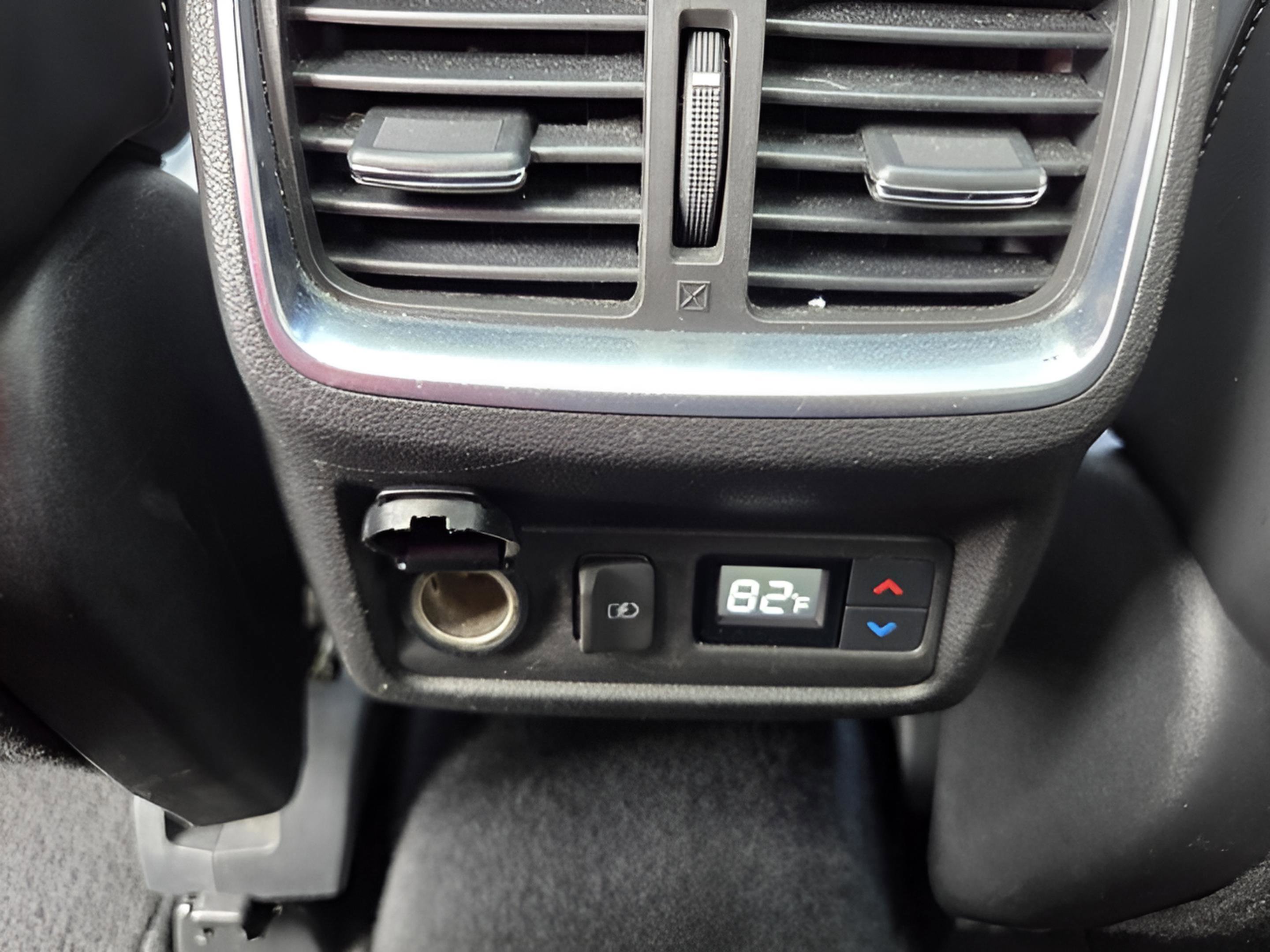 Used 2019 INFINITI QX50 Essential w/ Premium Heat Package image 13