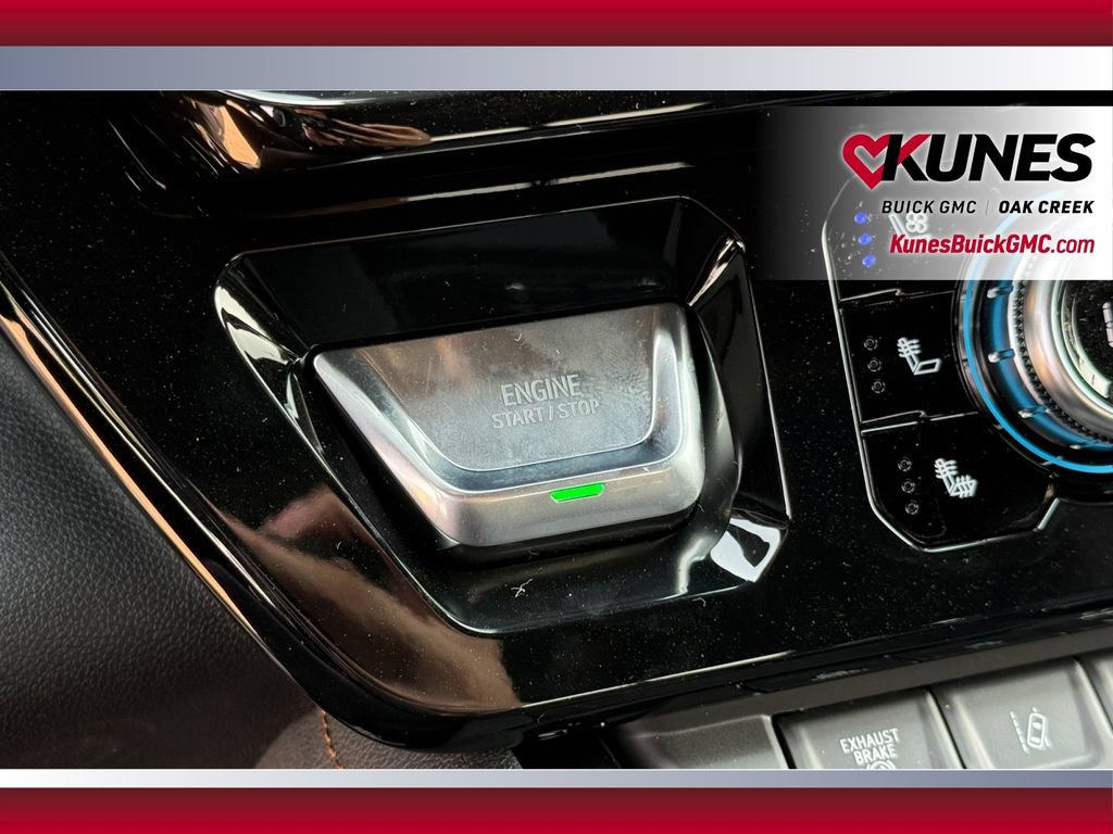 New 2026 GMC Sierra 2500 AT4 w/ AT4 Premium Plus Package AWD/4WD image 33