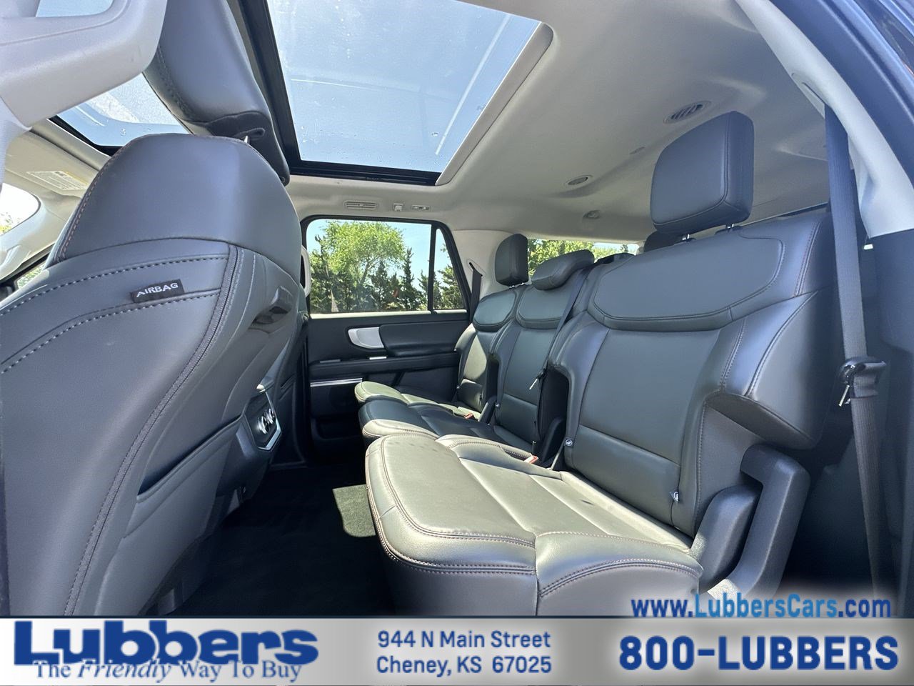 Used 2025 Ford Expedition Max Active AWD/4WD image 22