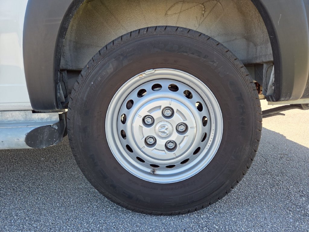 Used 2025 RAM ProMaster 2500 w/ U-Haul Equipment Group FWD image 25