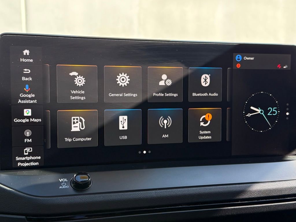 Used 2023 Honda Accord Touring image 15