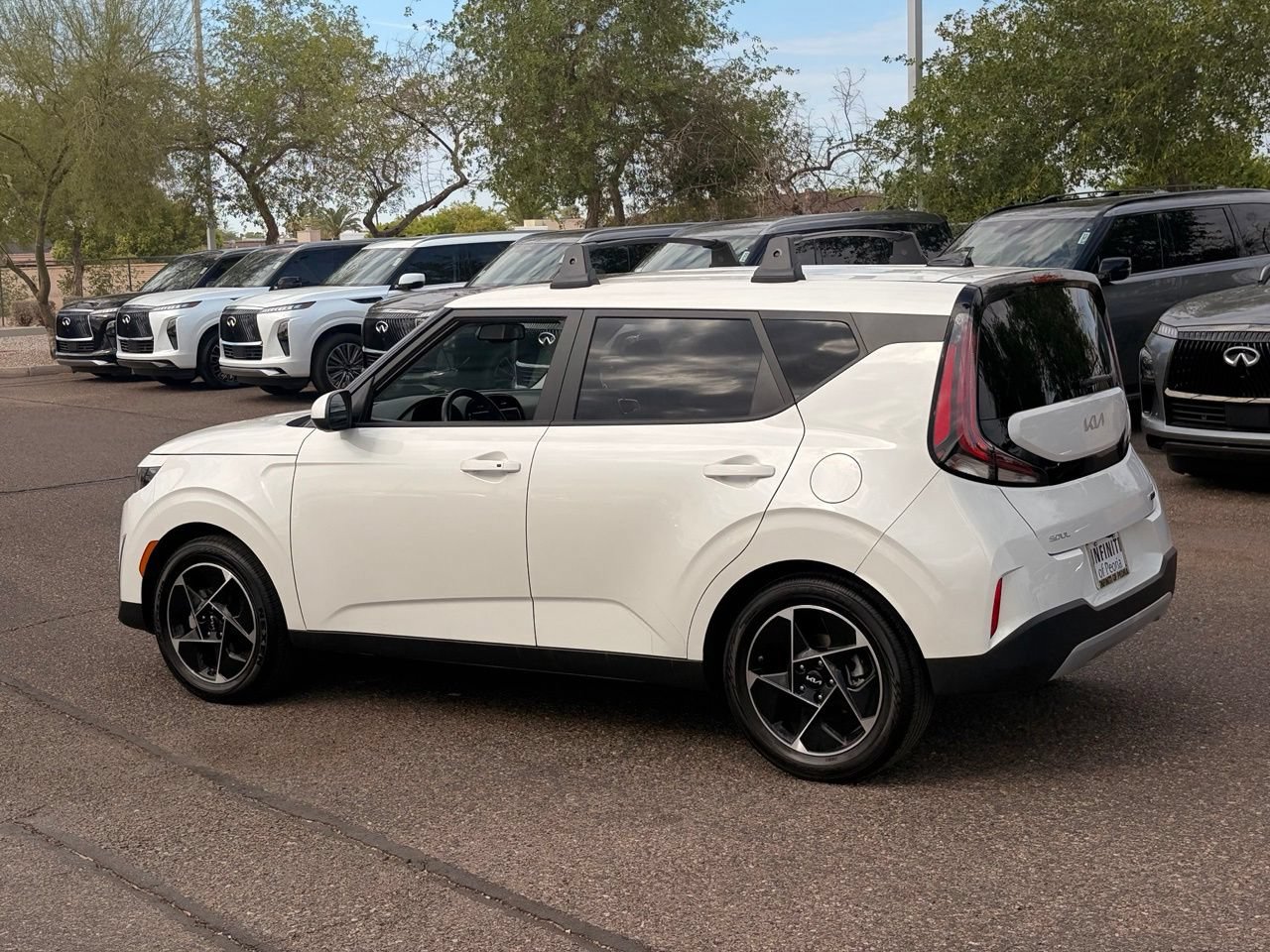 Used 2023 Kia Soul EX FWD image 4