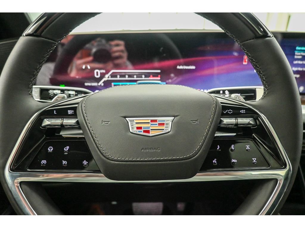 New 2026 Cadillac Escalade ESV Platinum Sport w/ LPO, ONYX Package AWD/4WD image 27