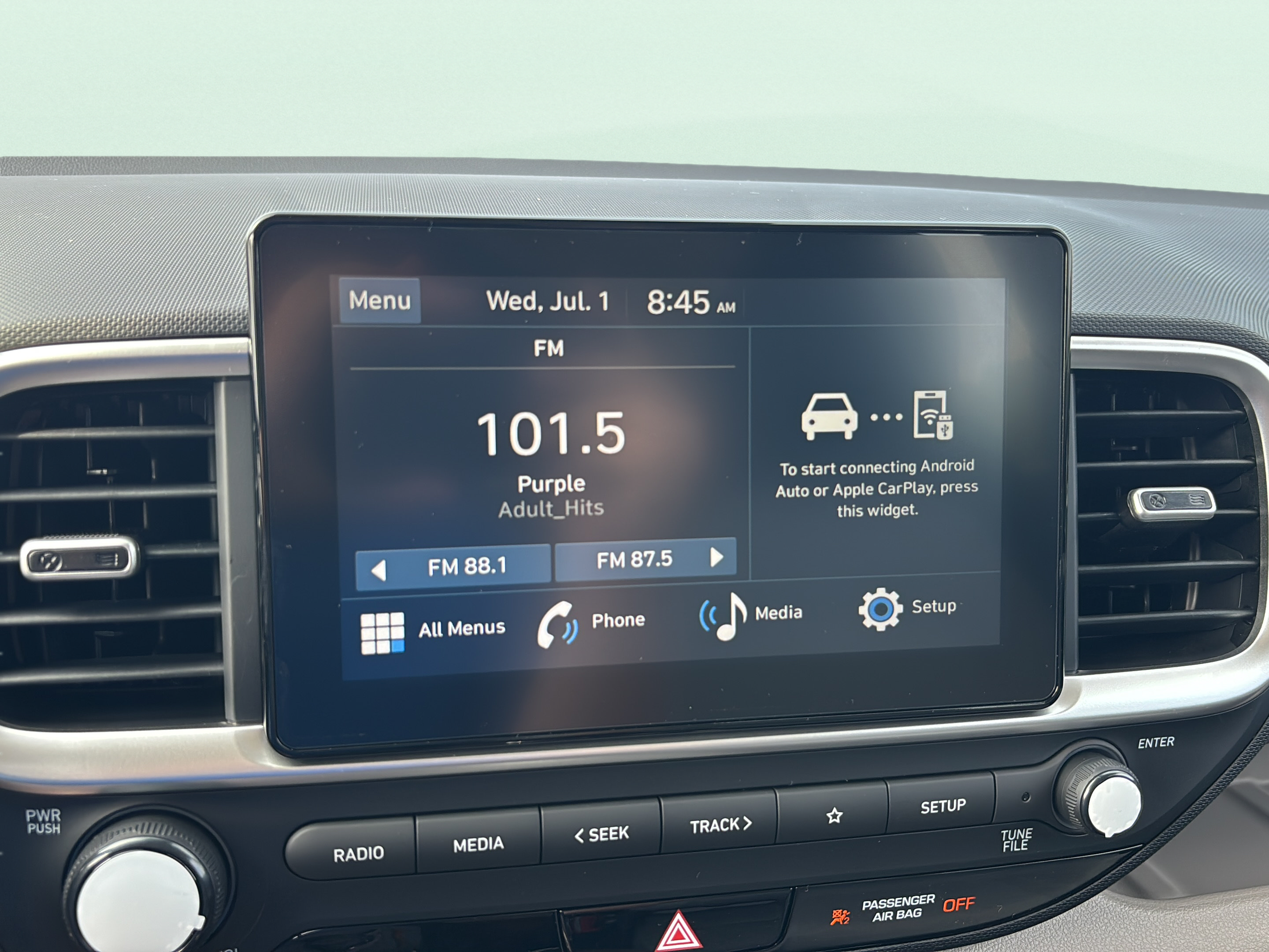 New 2026 Hyundai Venue SEL FWD image 15
