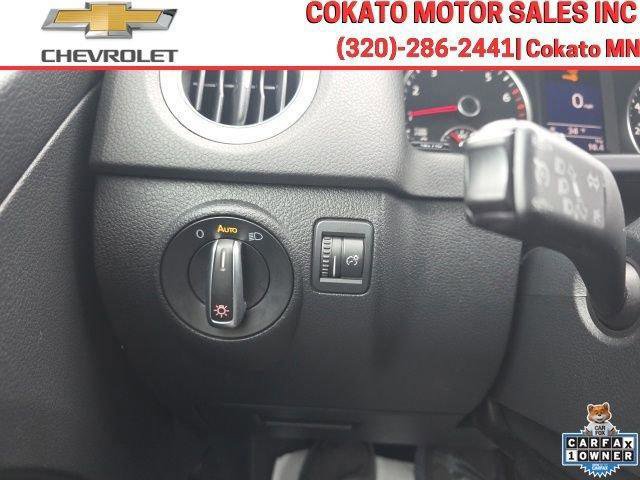 Used 2017 Volkswagen Tiguan S image 19