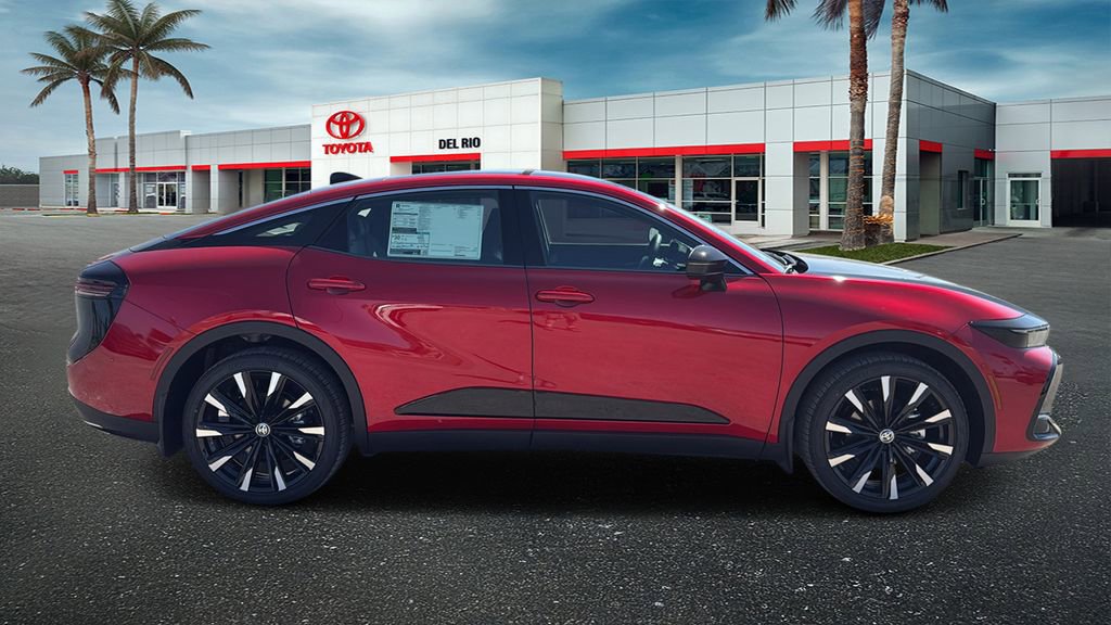 New 2026 Toyota Crown Platinum image 2