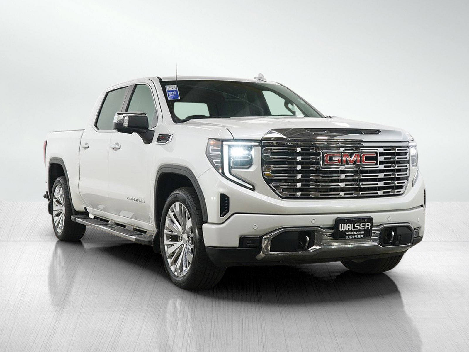 Used 2023 GMC Sierra 1500 Denali w/ Technology Package image 7