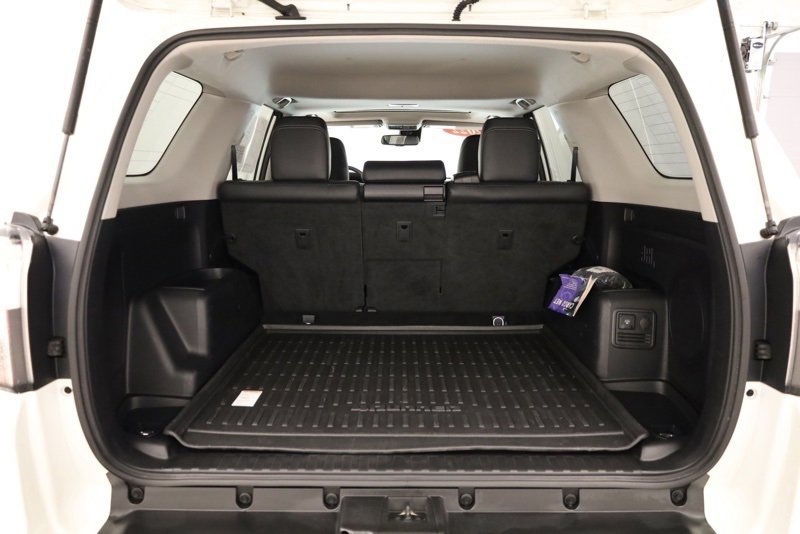 Used 2022 Toyota 4Runner Limited image 37