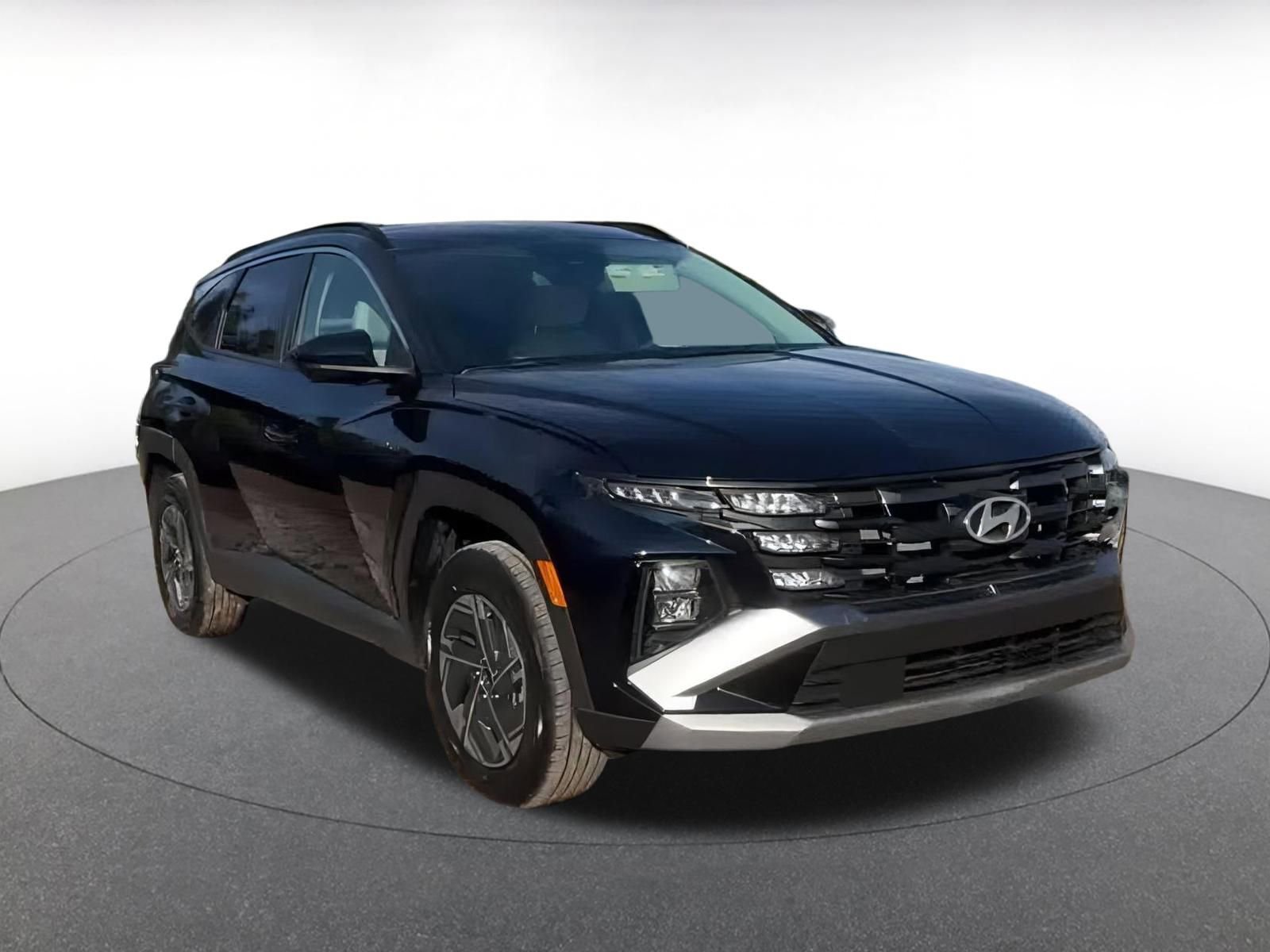 Used 2025 Hyundai Tucson Blue video 2