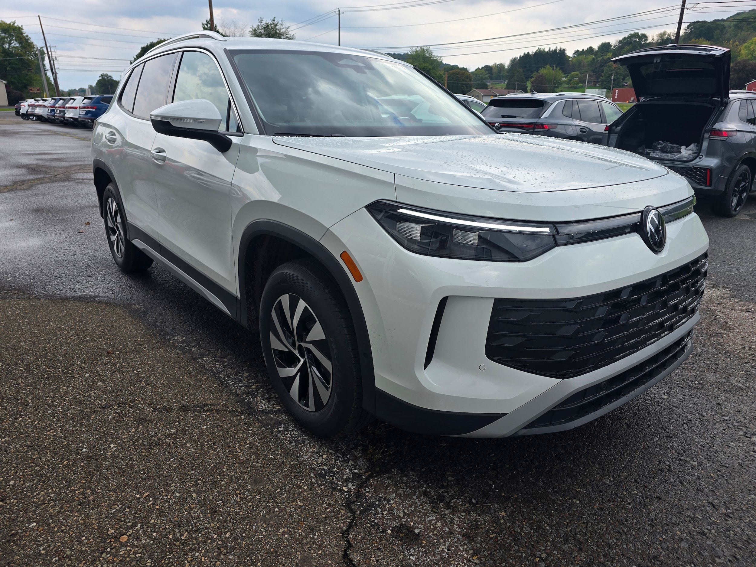 New 2026 Volkswagen Tiguan S AWD/4WD image 7