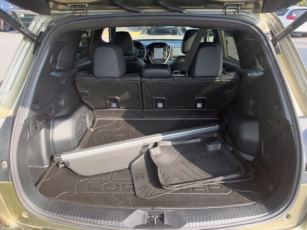 Used 2025 Subaru Forester Touring AWD/4WD image 28
