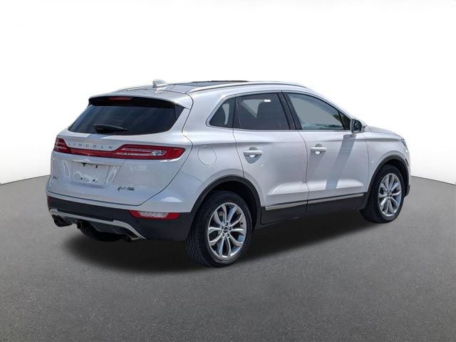 Used 2016 Lincoln MKC Select w/ Select Plus Package AWD/4WD image 3