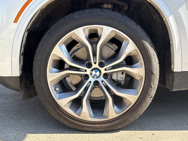 Used 2015 BMW X5 xDrive35i AWD/4WD image 12