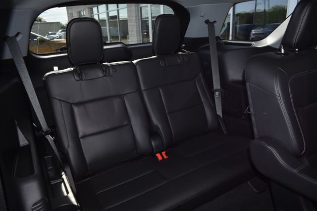 Used 2023 Ford Explorer XLT w/ Equipment Group 202A AWD/4WD image 43
