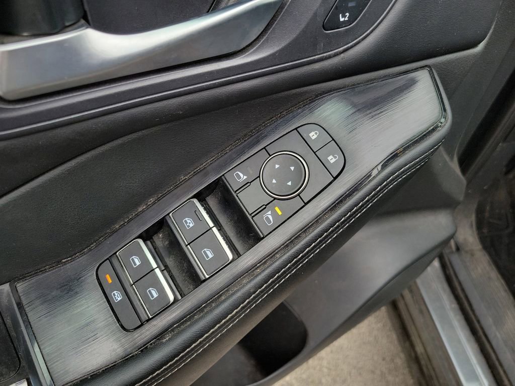 Used 2023 Nissan Rogue SL w/ SL Premium Package image 15