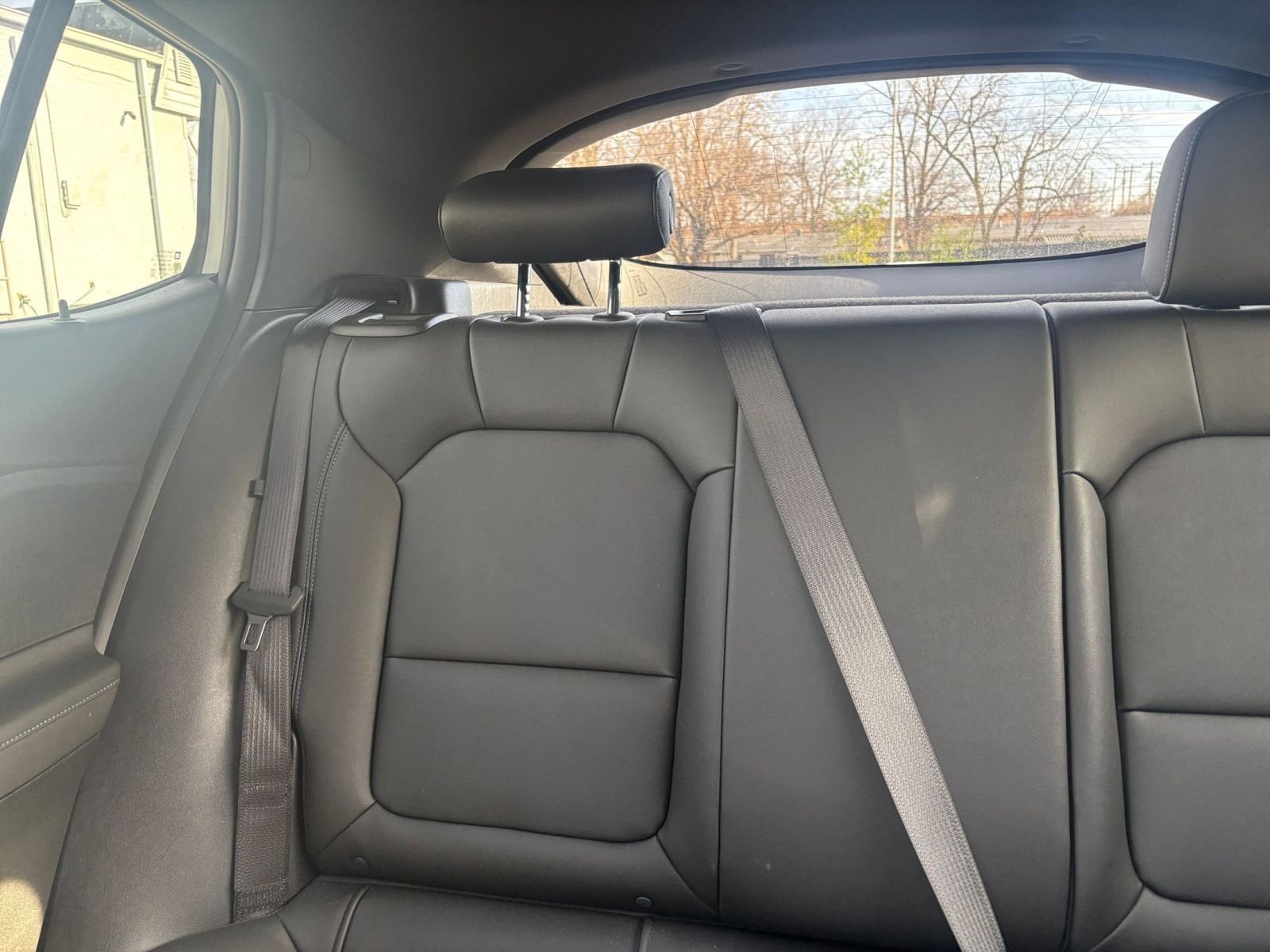 Used 2025 Buick Envista Sport Touring image 37