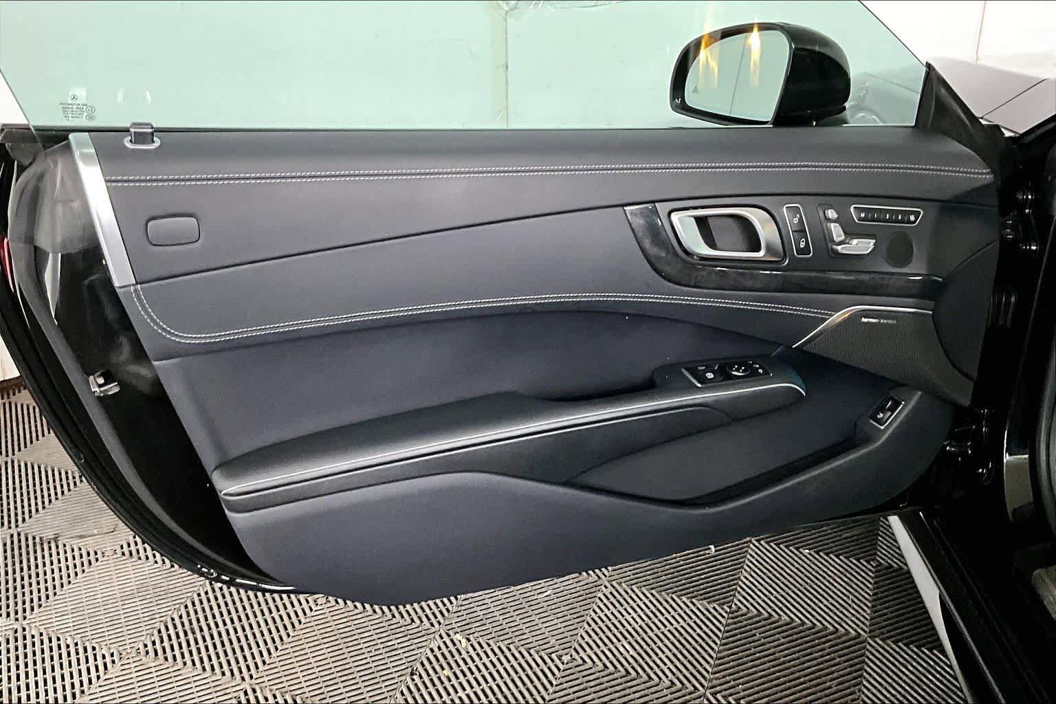 Used 2020 Mercedes-Benz SL 450 image 20