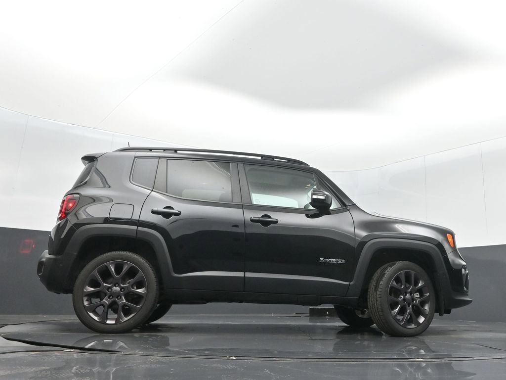 Certified 2023 Jeep Renegade Limited w/ Sun/Sound Group image 35