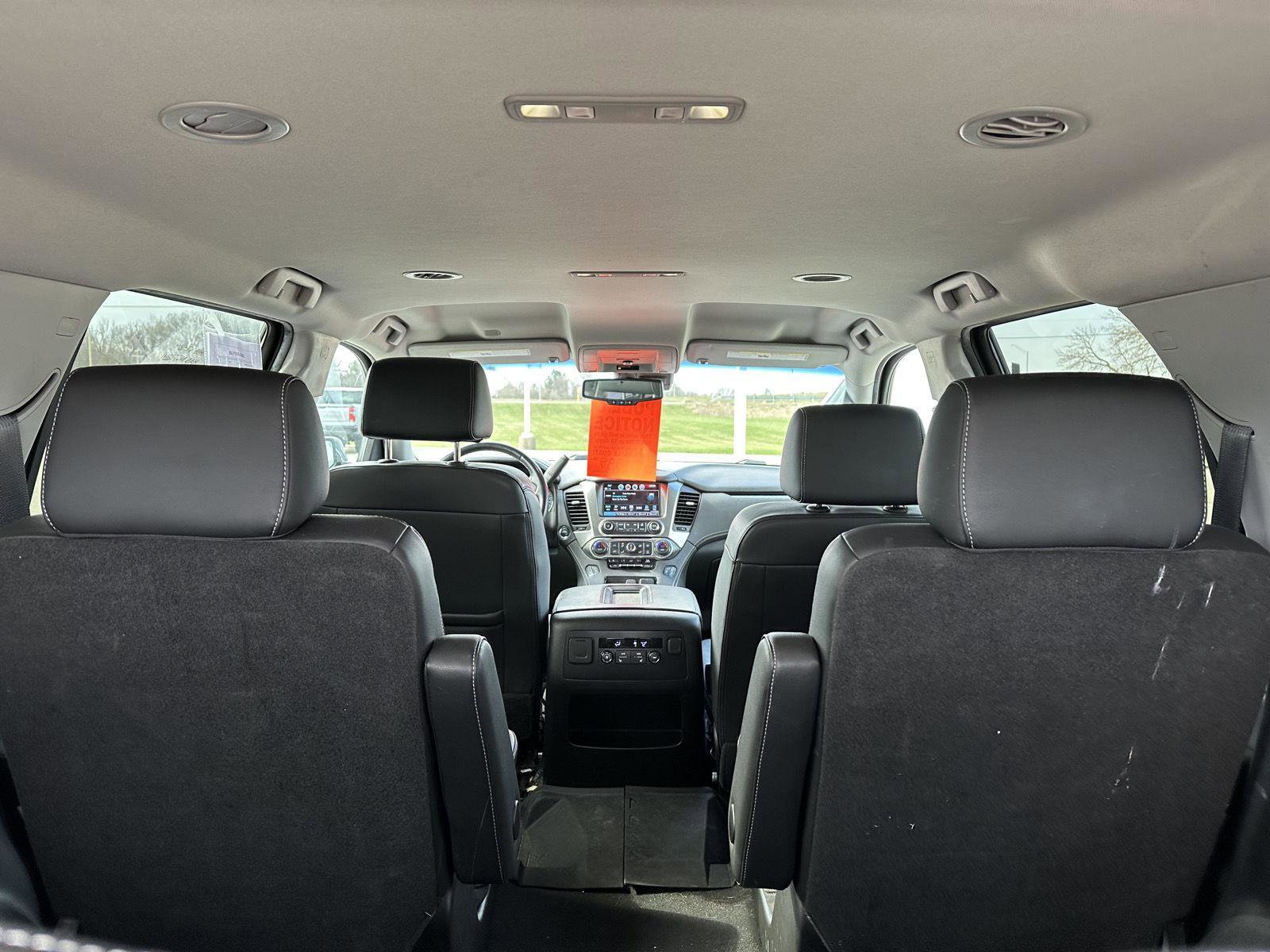 Used 2019 Chevrolet Tahoe LT w/ LT Signature Package image 7