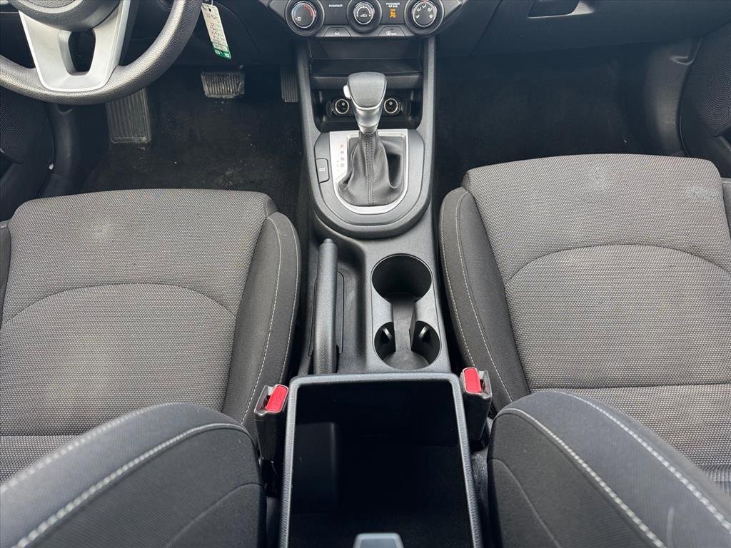 Used 2022 Kia Forte LXS image 16