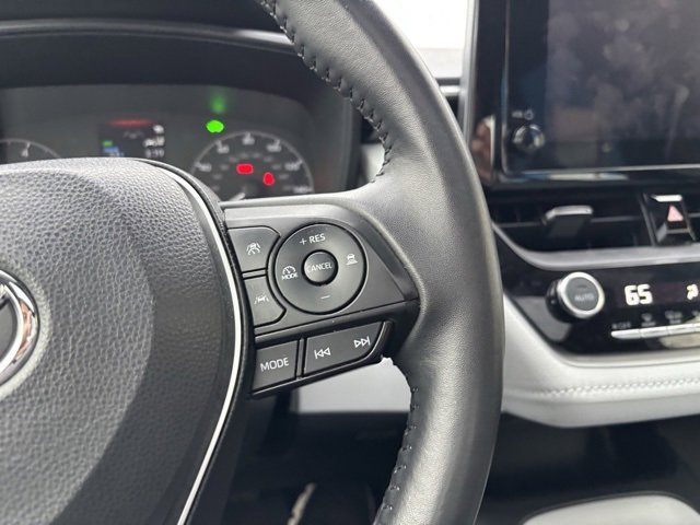 Used 2023 Toyota Corolla SE image 16