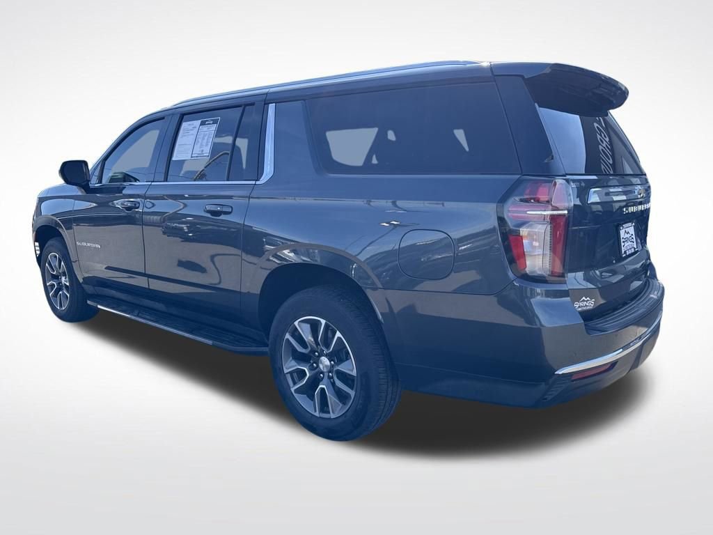 Used 2021 Chevrolet Suburban LT AWD/4WD image 3