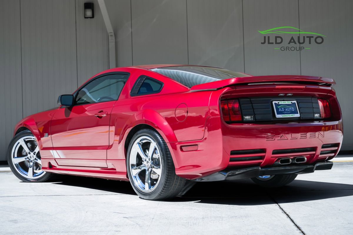 Used 2007 Ford Mustang GT RWD image 4