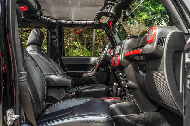 Used 2014 Jeep Wrangler Unlimited Rubicon AWD/4WD image 65
