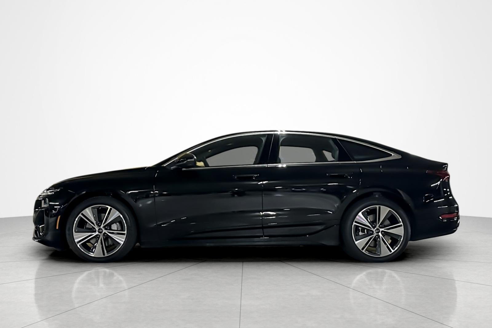 New 2027 Audi A6 e-tron Premium RWD image 3