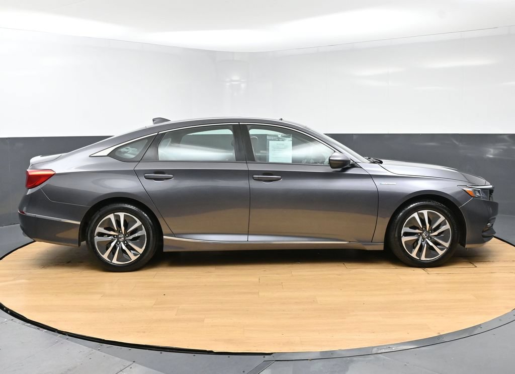 Used 2018 Honda Accord EX image 8