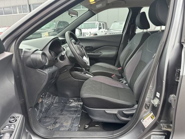 Used 2019 Nissan Kicks S FWD image 22