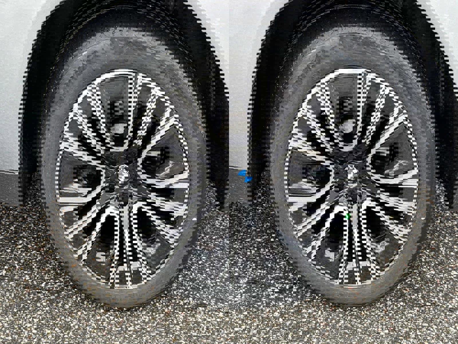 Certified 2025 BMW X3 xDrive30i w/ Premium Package image 12